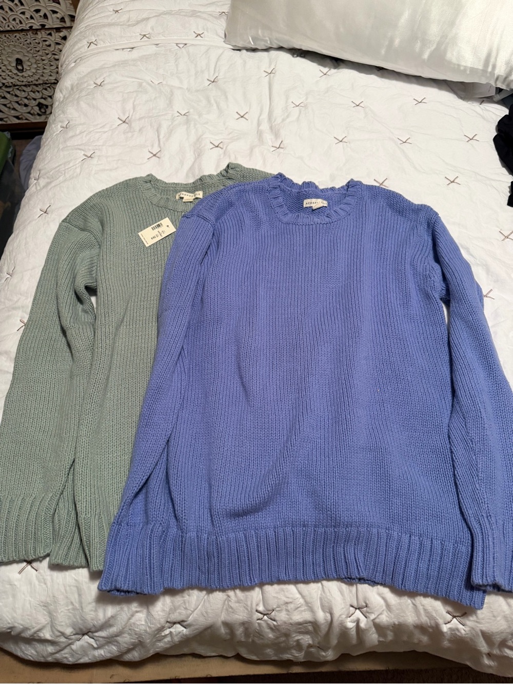 American eagle women’s Classic Sweater in Lavender and Sage